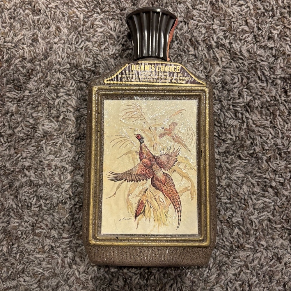 Vintage Pheasant Design Decanter